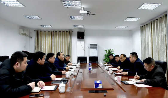 孝感市委常委、宣传部部长吴琼到湖北长江电影集团考察调研