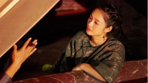 《邪不压正》：妄人的少年底色