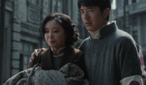 《南京照相馆》:今年最震撼人心的国产电影，凭什么是它？