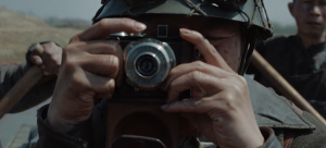 《南京照相馆》：暑期最大爆款，当之无愧